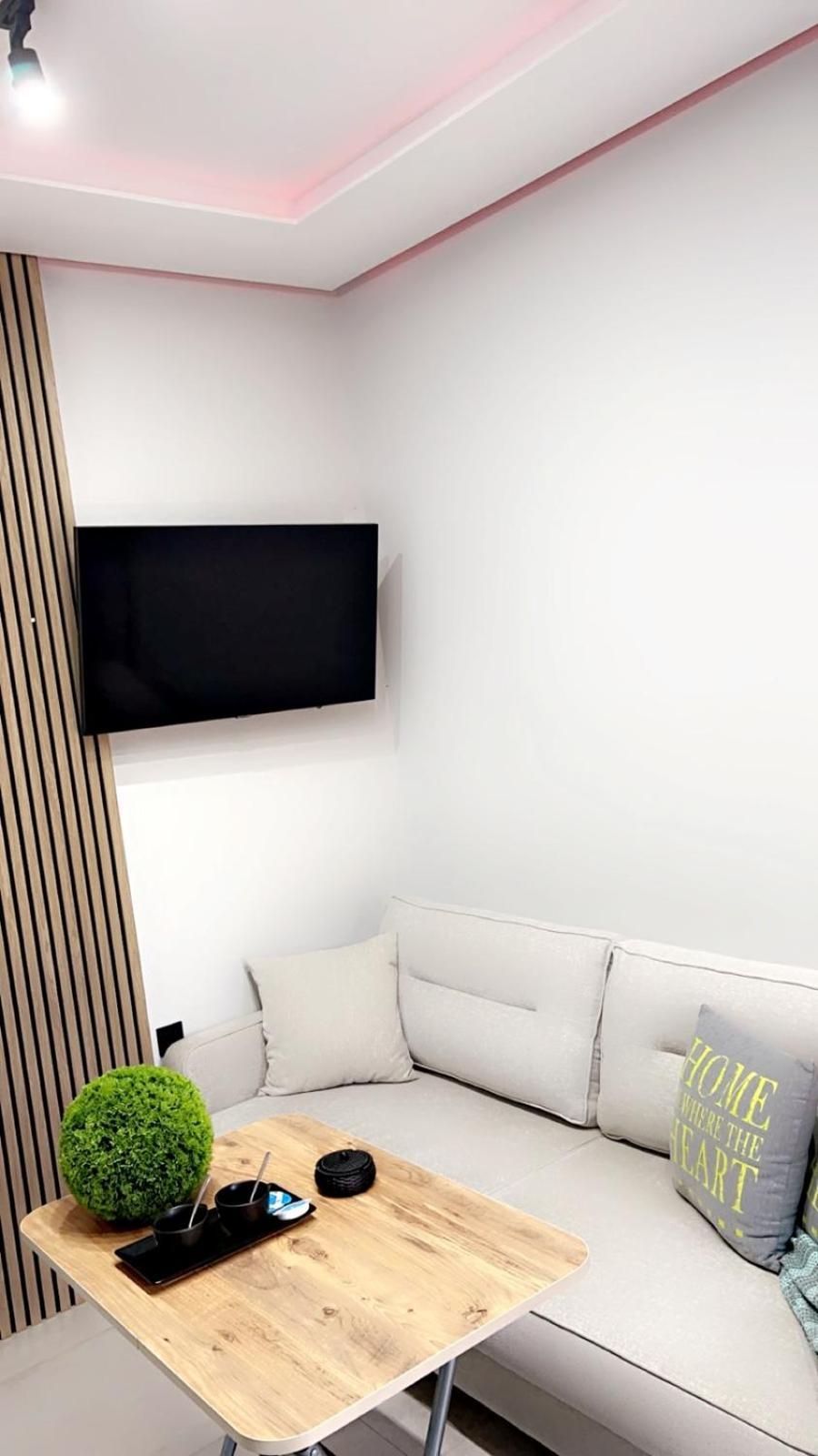 Moon Boutique Apartment